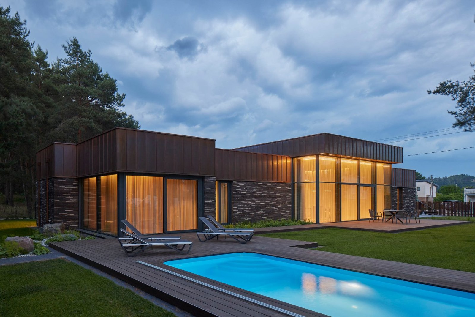 Silelis nebrau house 12