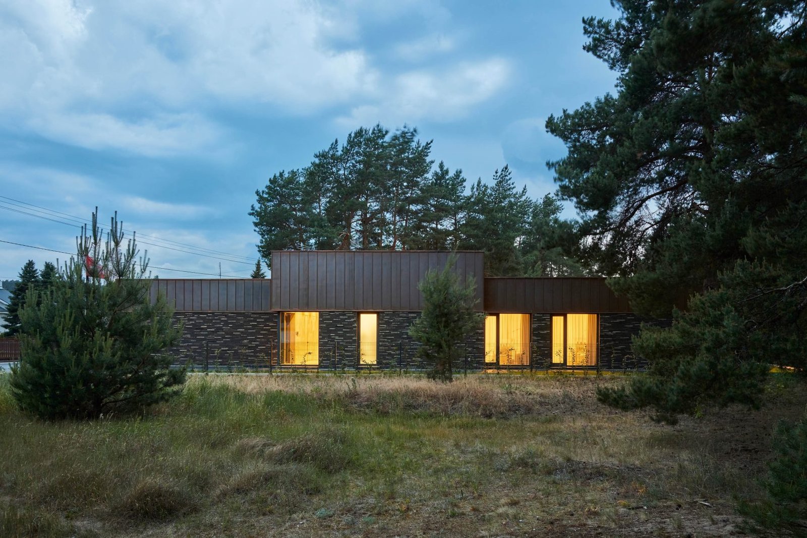 Silelis nebrau house 13