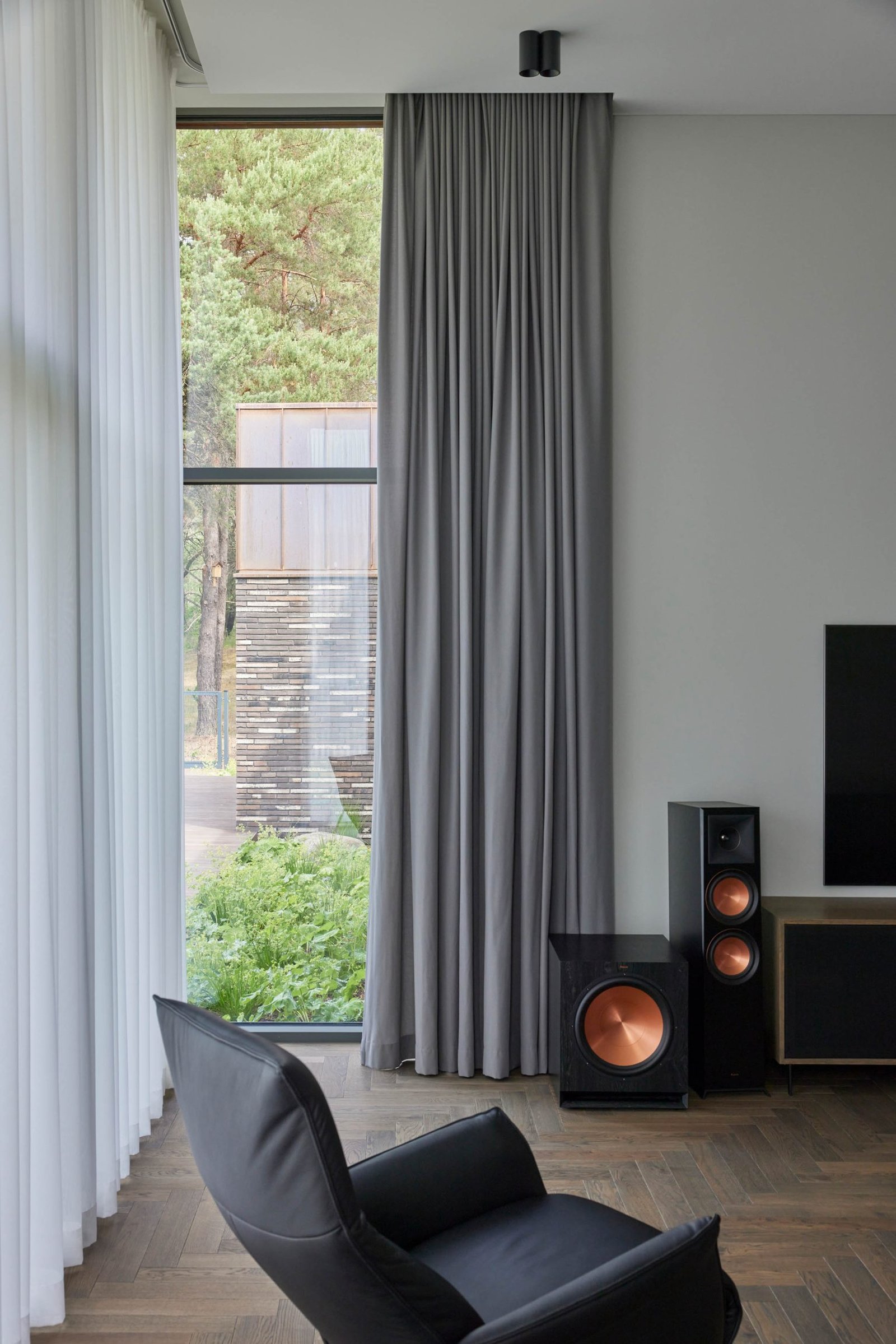 Interior Silelis nebrau 26