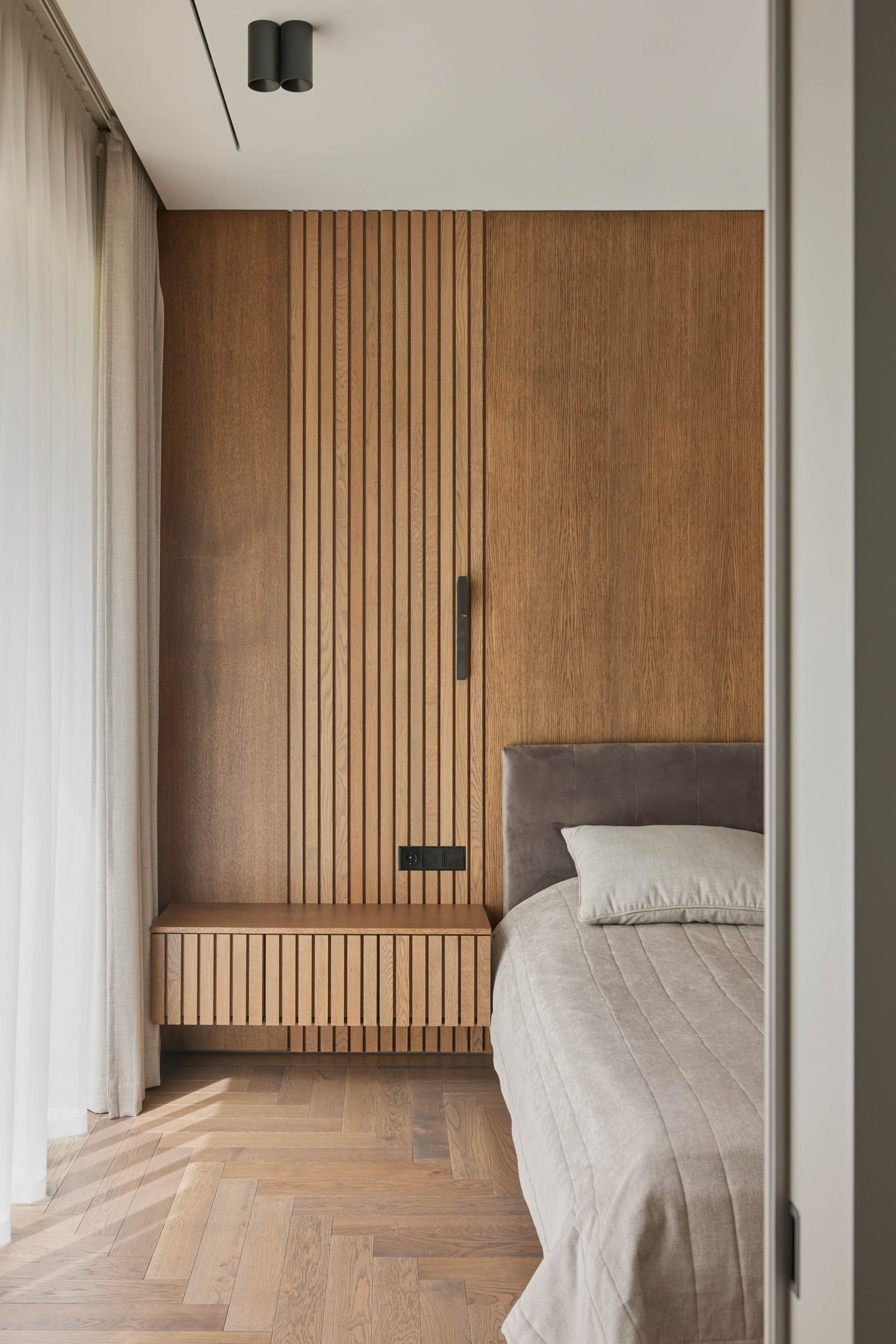 Interior Silelis nebrau 27