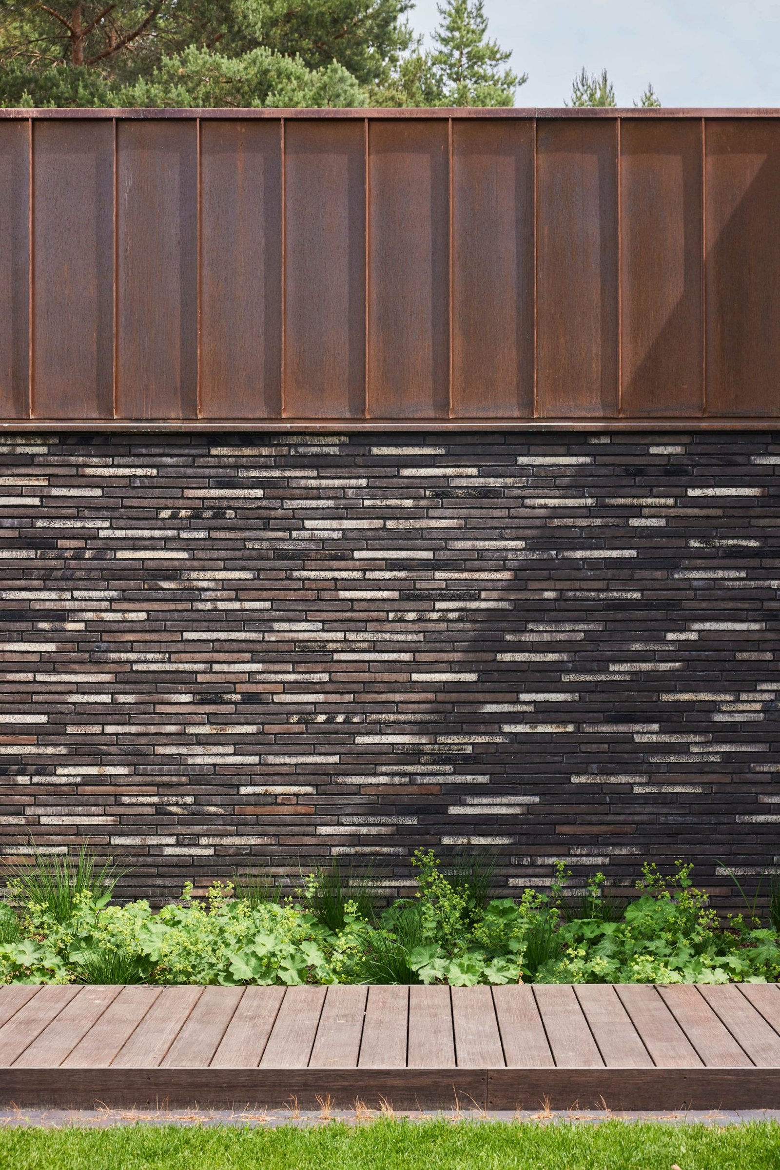 Silelis nebrau house 31