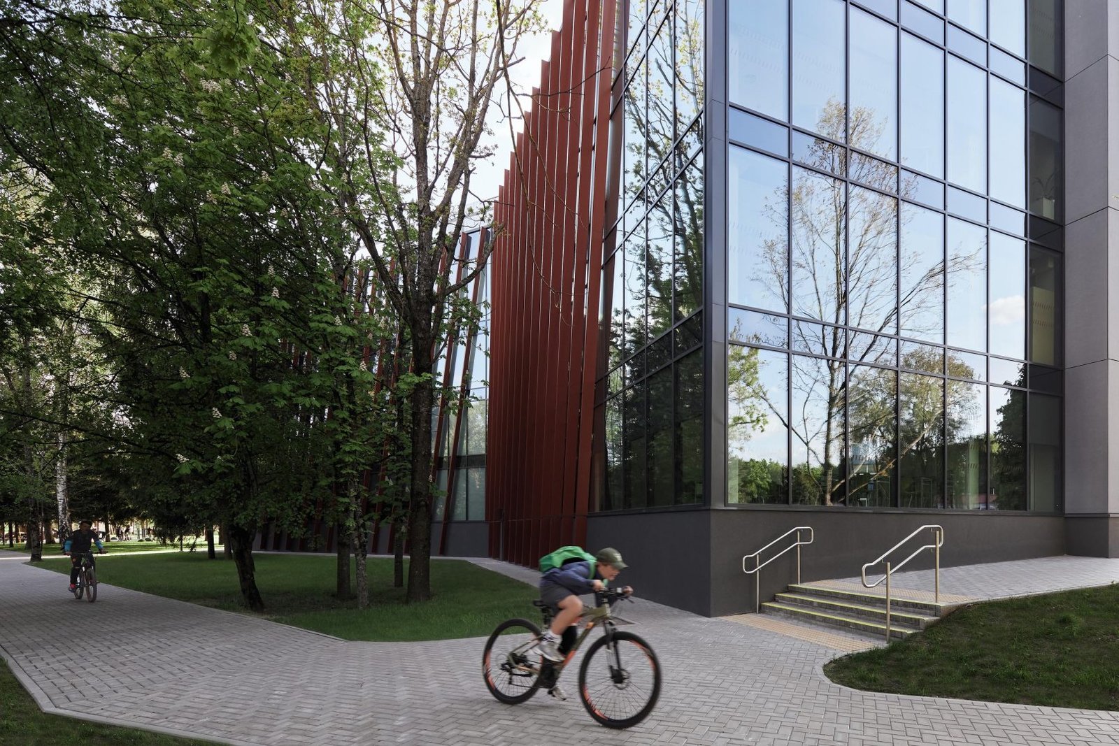 15 Nebrau Ugnes Karvelis