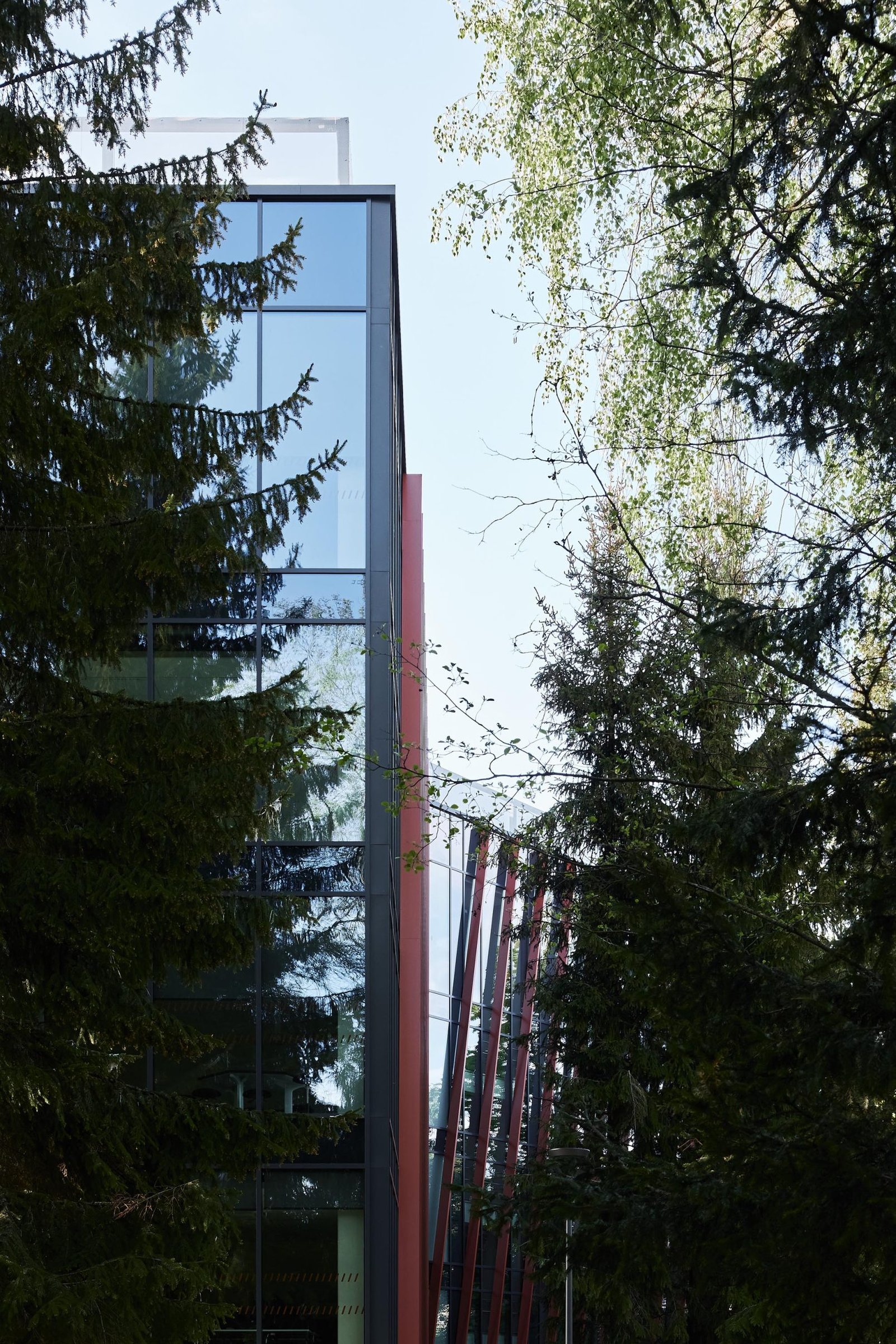 16 Nebrau Ugnes Karvelis