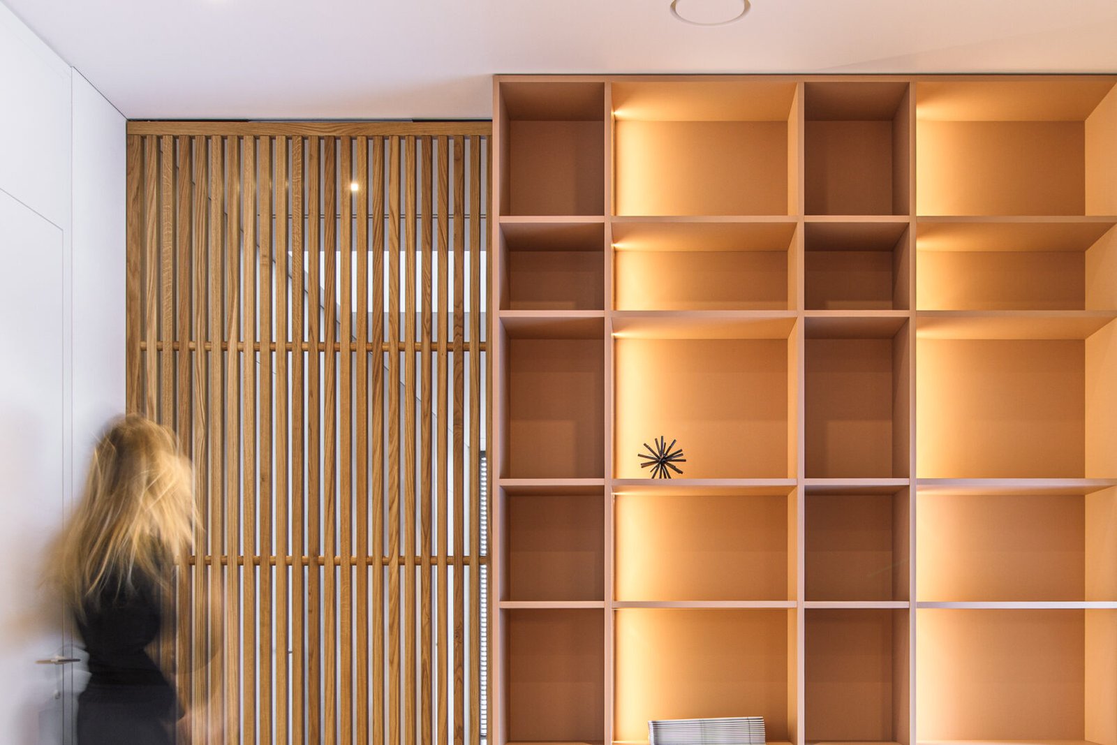 28-Japandi-Riverside-Apartment