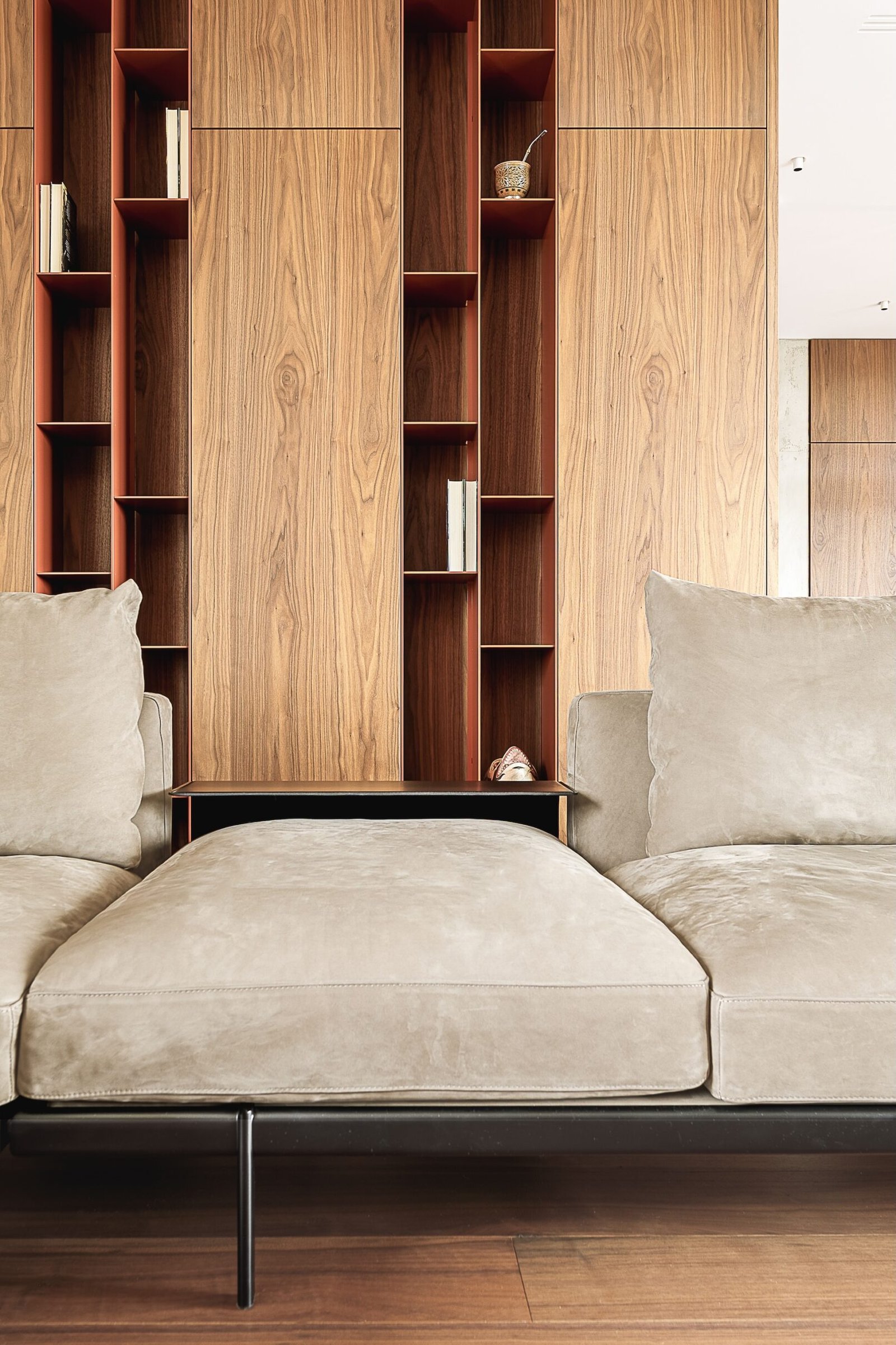 5-120-apartment-interior